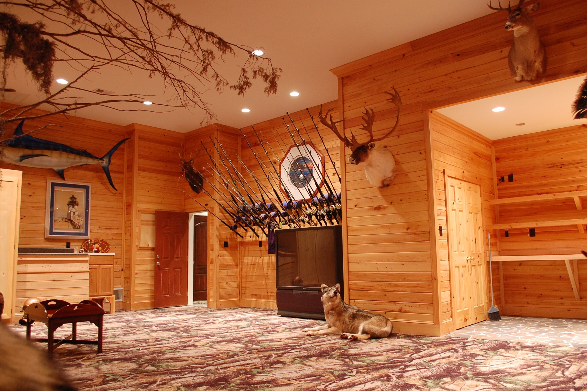 Best Hunting Man Cave Decor Ideas for Your Home